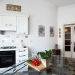 Apartment La Castellana
